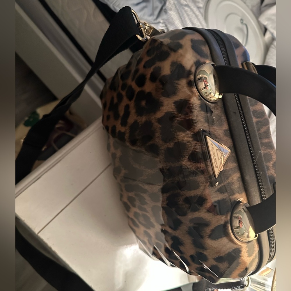 Brand new travel case, makeup, essentials, cosmetics or